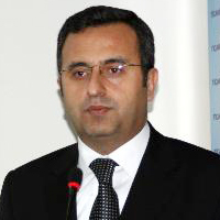 Erzincan Valisi Abdulkadir Demir
