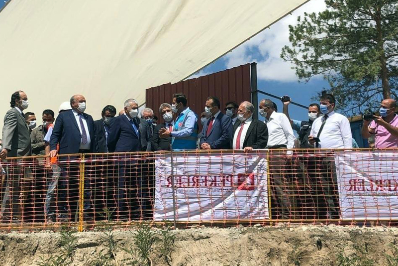 Binali Yıldırım Erzincan'da yatırımları inceledi
