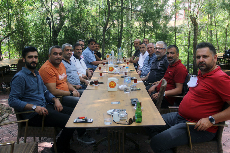 İş İnsanı Kaçmaz Erzincan'da gazetecilerle buluştu