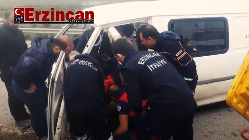 Erzincan’da feci kaza: 1 yaralı