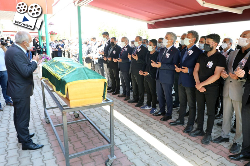 Belediye başkanı Covid19'a yenik düştü